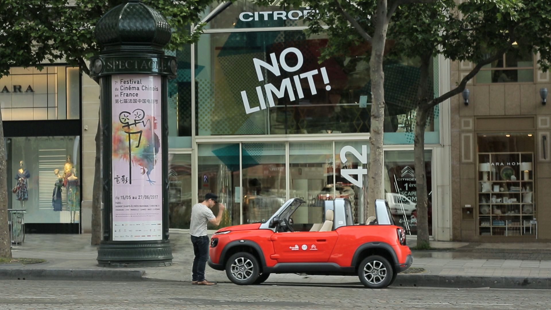 DESCUBRIR PARÍS CON EL CITROËN E-MEHARI Y LA EMPRESA “4 ROUES SOUS 1 PARAPLUIE” DESCUBRIR PARÍS CON EL CITROËN E-MEHARI Y LA EMPRESA “4 ROUES SOUS 1 PARAPLUIE”