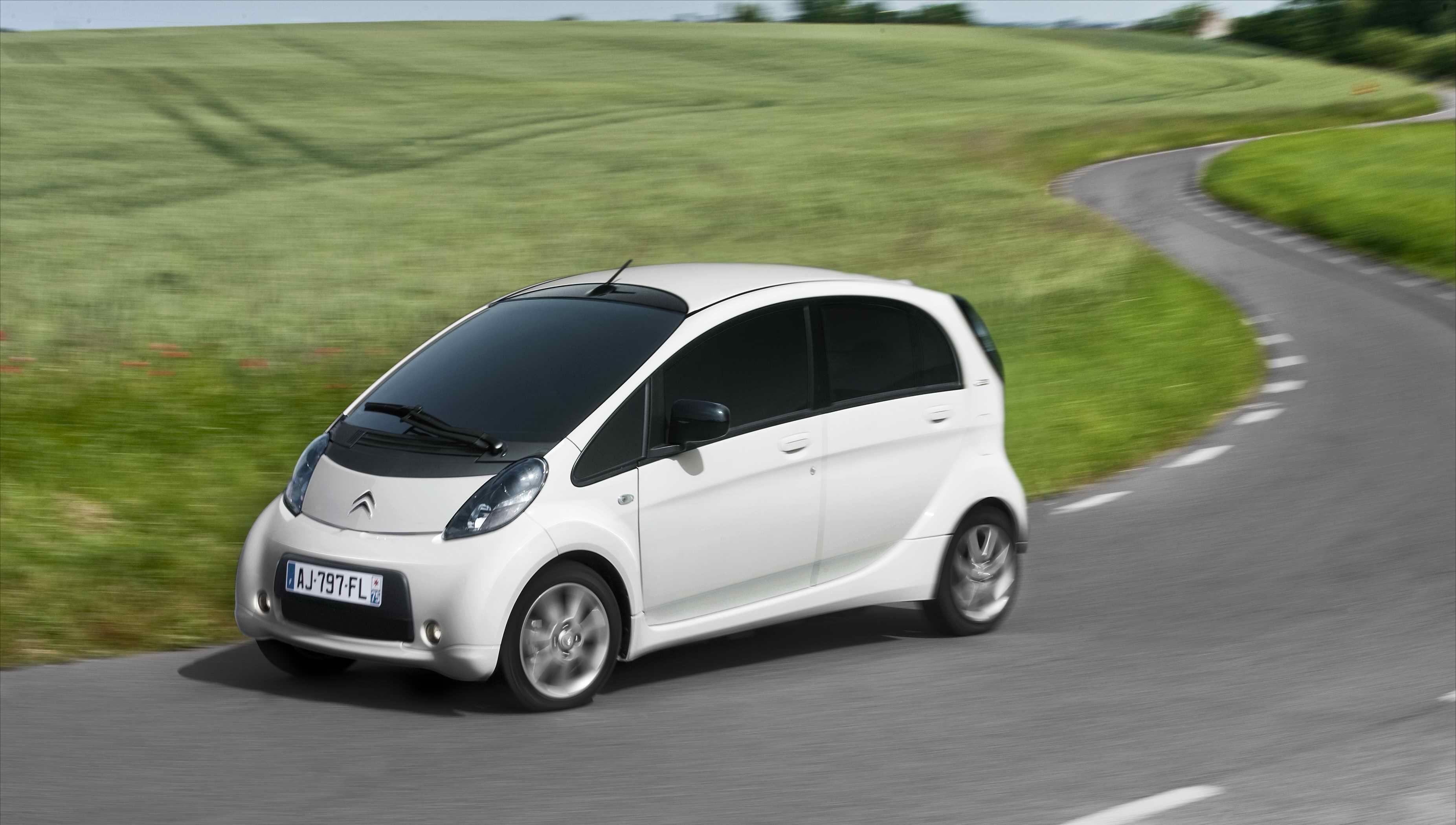CITROËN LLEGA A DUPLICAR LAS AYUDAS DEL PLAN MOVEA CITROËN LLEGA A DUPLICAR LAS AYUDAS DEL PLAN MOVEA