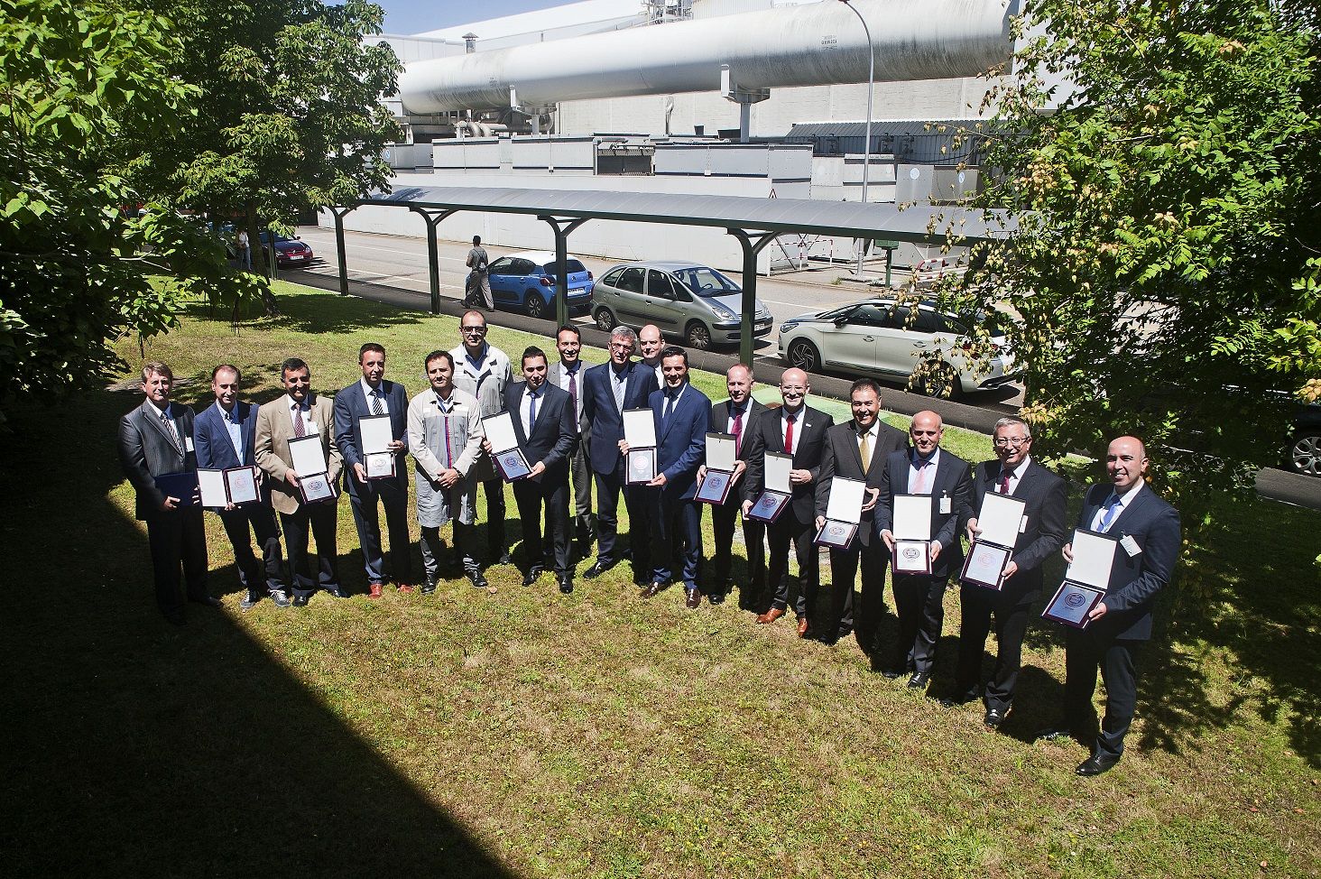 El GRUPO PSA PREMIA A SUS MEJORES PROVEEDORES EN LA PENÍNSULA IBÉRICA El GRUPO PSA PREMIA A SUS MEJORES PROVEEDORES EN LA PENÍNSULA IBÉRICA
