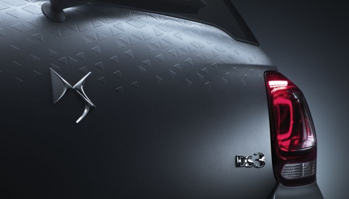 DS 3 DARK SIDE: ELEGANTE A LA VISTA Y AL TACTO DS 3 DARK SIDE: ELEGANTE A LA VISTA Y AL TACTO