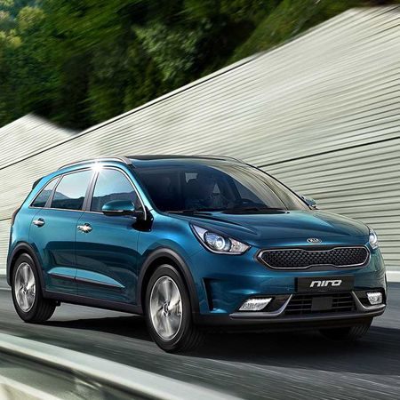 KIA NIRO, EN EL PODIO DE LOS HUV KIA NIRO, EN EL PODIO DE LOS HUV