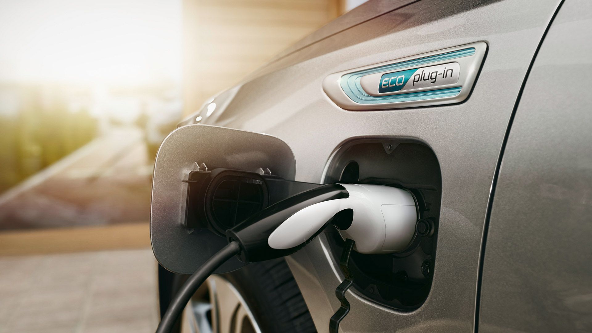 LA TECNOLOGÍA DE LOS COCHES HÍBRIDOS LA TECNOLOGÍA DE LOS COCHES HÍBRIDOS