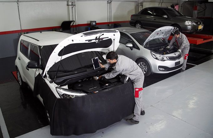 REVISIÓN PERIÓDICA DEL COCHE: CLAVE EN SU RENDIMIENTO Y VIDA ÚTIL REVISIÓN PERIÓDICA DEL COCHE: CLAVE EN SU RENDIMIENTO Y VIDA ÚTIL