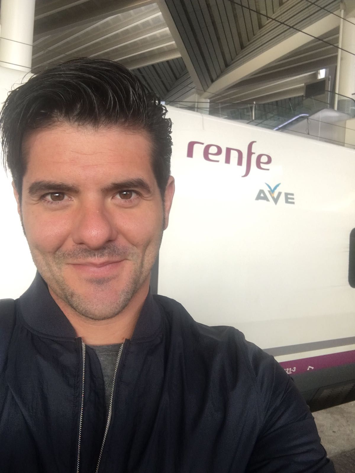 Marc Utches, assessor comercial d'Augusta Car, viatja a Madrid per convertir-se en el millor venedor dels concessionaris Hyundai Marc Utches, assessor comercial d'Augusta Car, viatja a Madrid per convertir-se en el millor venedor dels concessionaris Hyundai