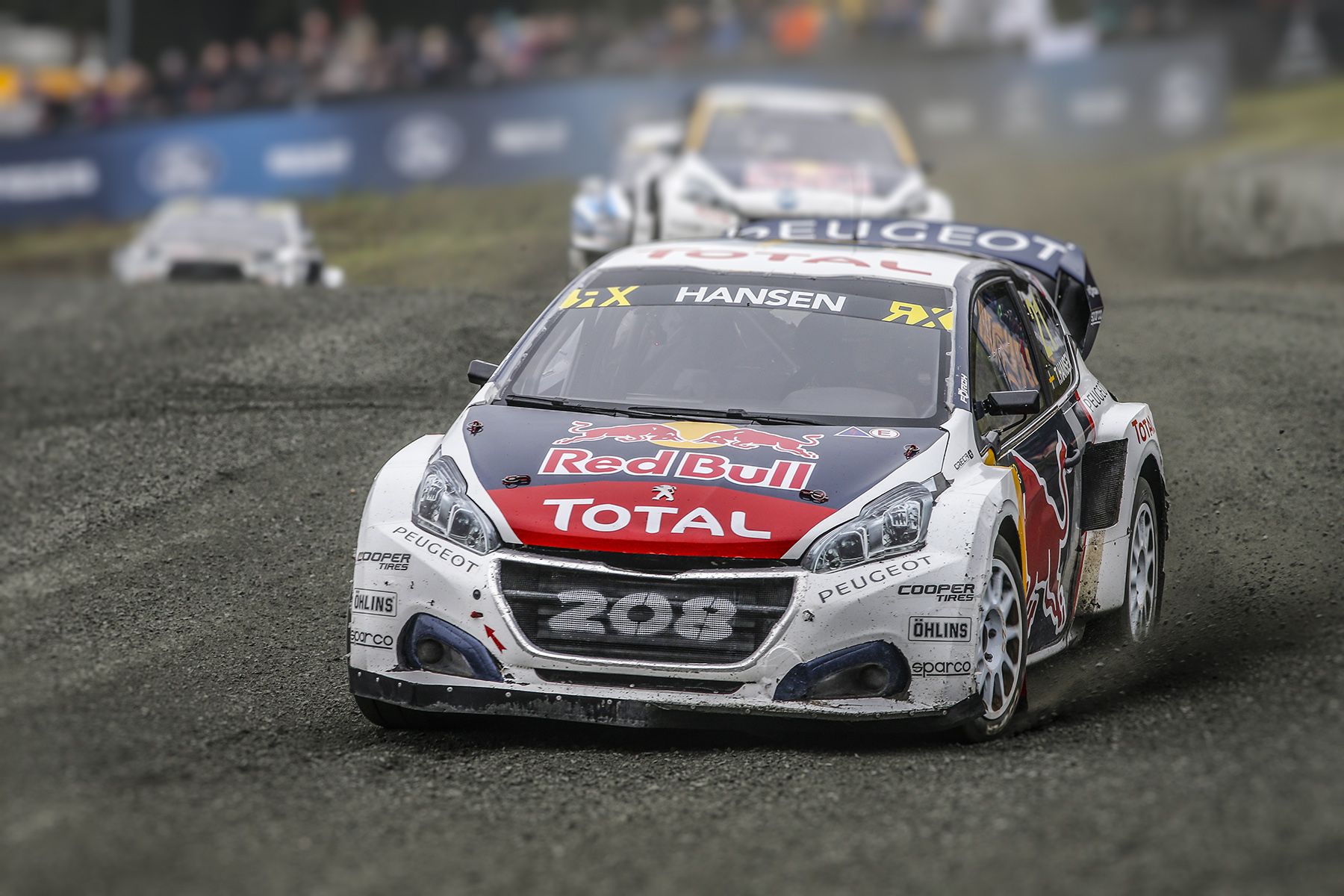Timmy Hansen y el Peugeot 208 WRX brillan en Estering Timmy Hansen y el Peugeot 208 WRX brillan en Estering
