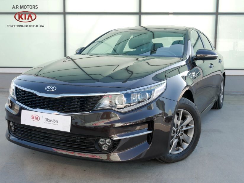 Kia Optima 1.7 CRDi VGT Concept Eco-Dynamics Pluto Brown por 14.960€* Kia Optima 1.7 CRDi VGT Concept Eco-Dynamics Pluto Brown por 14.960€*