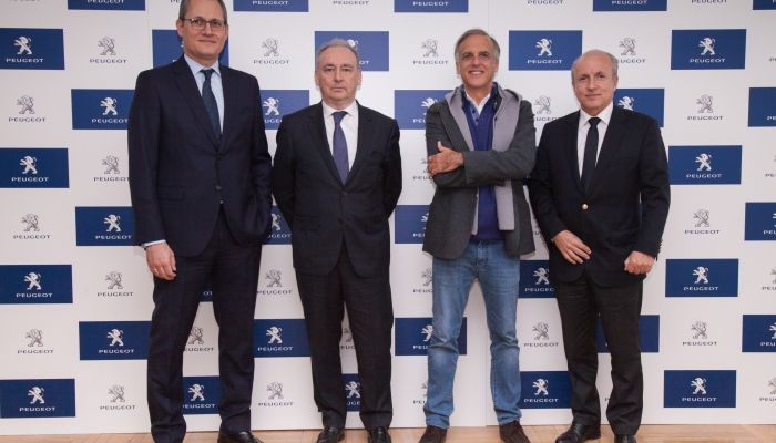 Peugeot, Cruz Roja y Fundación Aladina vuelven a reeditar la exitosa campaña de Revisiones Solidarias Peugeot, Cruz Roja y Fundación Aladina vuelven a reeditar la exitosa campaña de Revisiones Solidarias