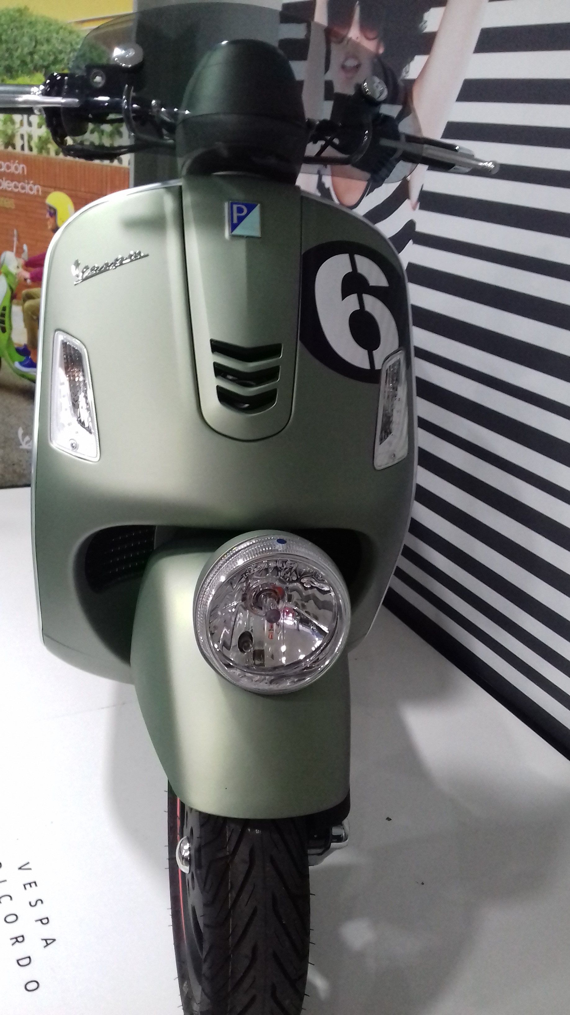 VESPA GTS 300 SEI GIORNI. Edición Especial VESPA GTS 300 SEI GIORNI. Edición Especial