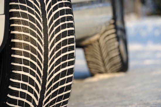 LOS 10 MANDAMIENTOS PARA CONDUCIR SEGURO EN INVIERNO LOS 10 MANDAMIENTOS PARA CONDUCIR SEGURO EN INVIERNO