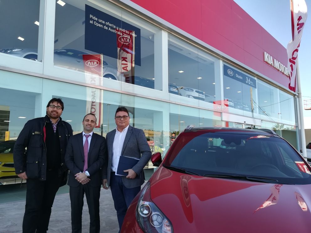 M. Gallego y la UFDRM (Unión de Federaciones Deportivas de la Región de Murcia) firman un gran acuerdo de colaboración. M. Gallego y la UFDRM (Unión de Federaciones Deportivas de la Región de Murcia) firman un gran acuerdo de colaboración.