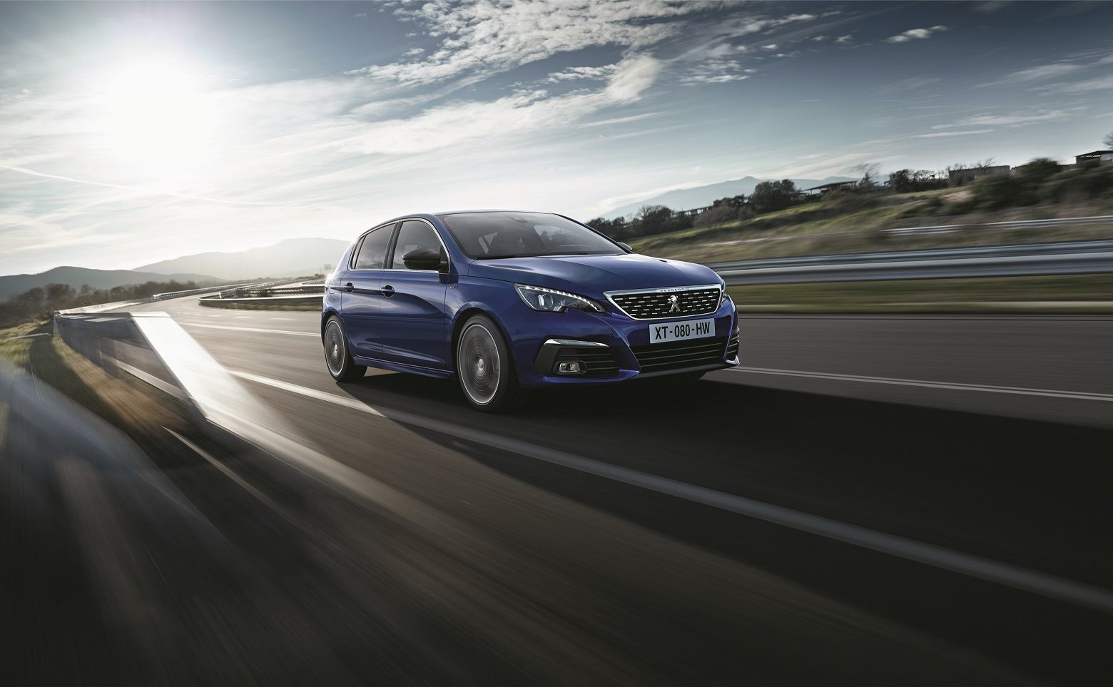 El Nuevo Peugeot 308 GT estrena el motor PureTech 225 con caja automática EAT8 El Nuevo Peugeot 308 GT estrena el motor PureTech 225 con caja automática EAT8
