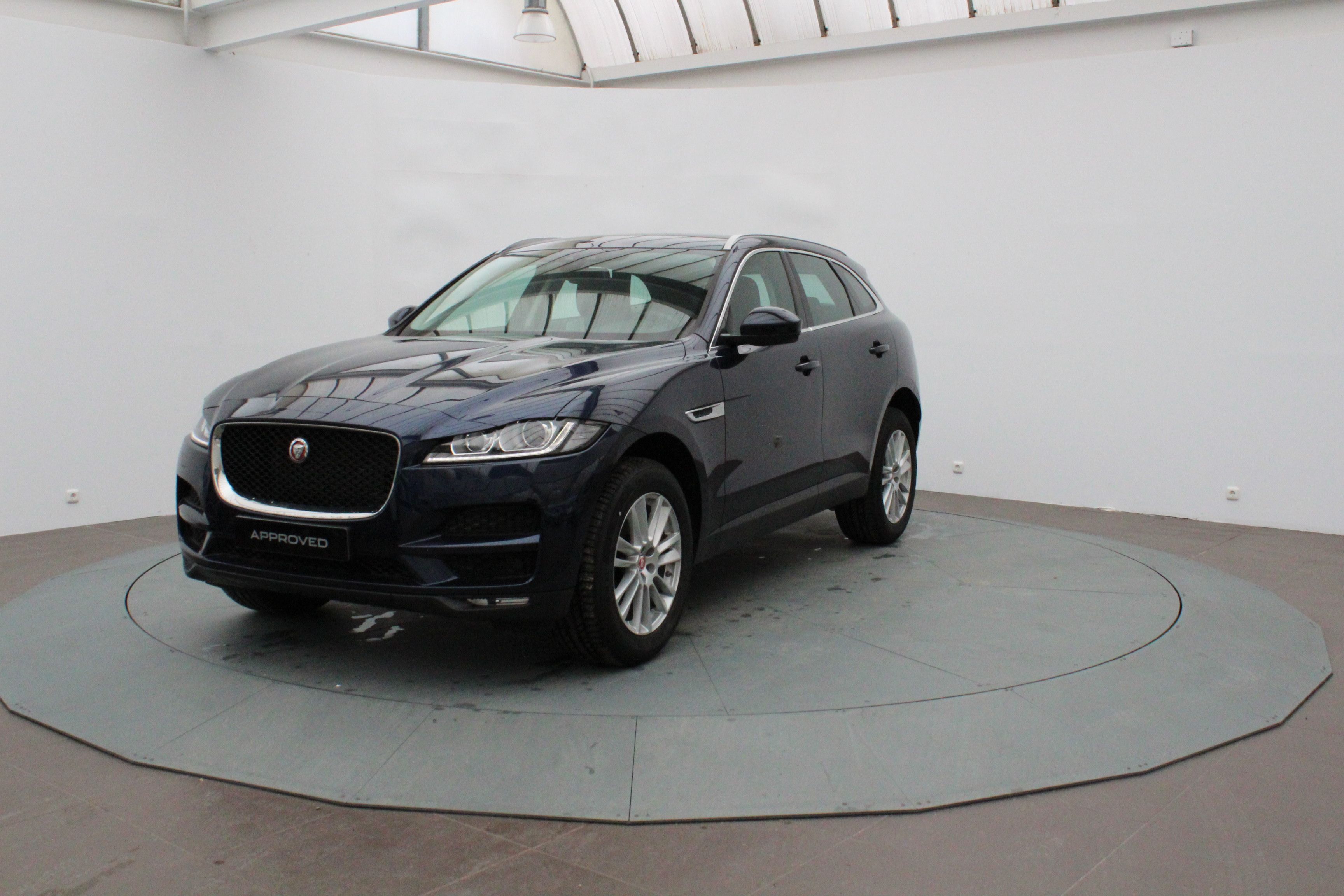 JAGUAR F-PACE PRESTIGE MANUAL 180CV CON 11.000 E DE DESCUENTO JAGUAR F-PACE PRESTIGE MANUAL 180CV CON 11.000 E DE DESCUENTO
