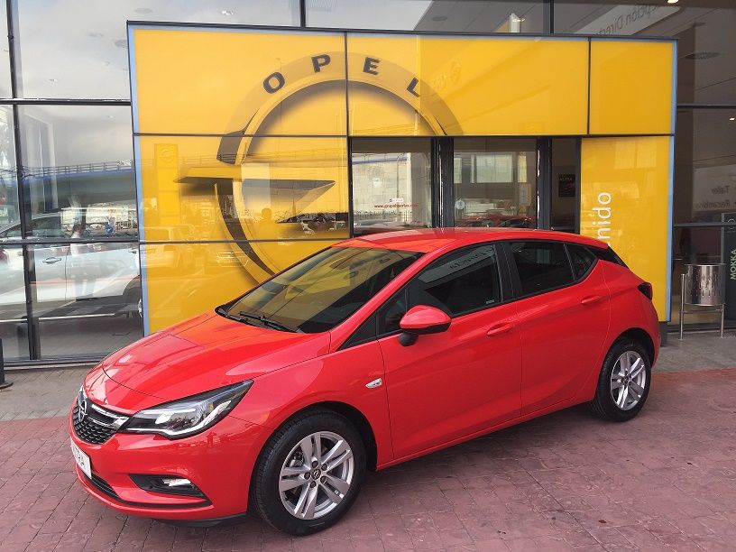 SEMANA SEGURA OPEL ASTRA EN HUERTAS AUTO SEMANA SEGURA OPEL ASTRA EN HUERTAS AUTO