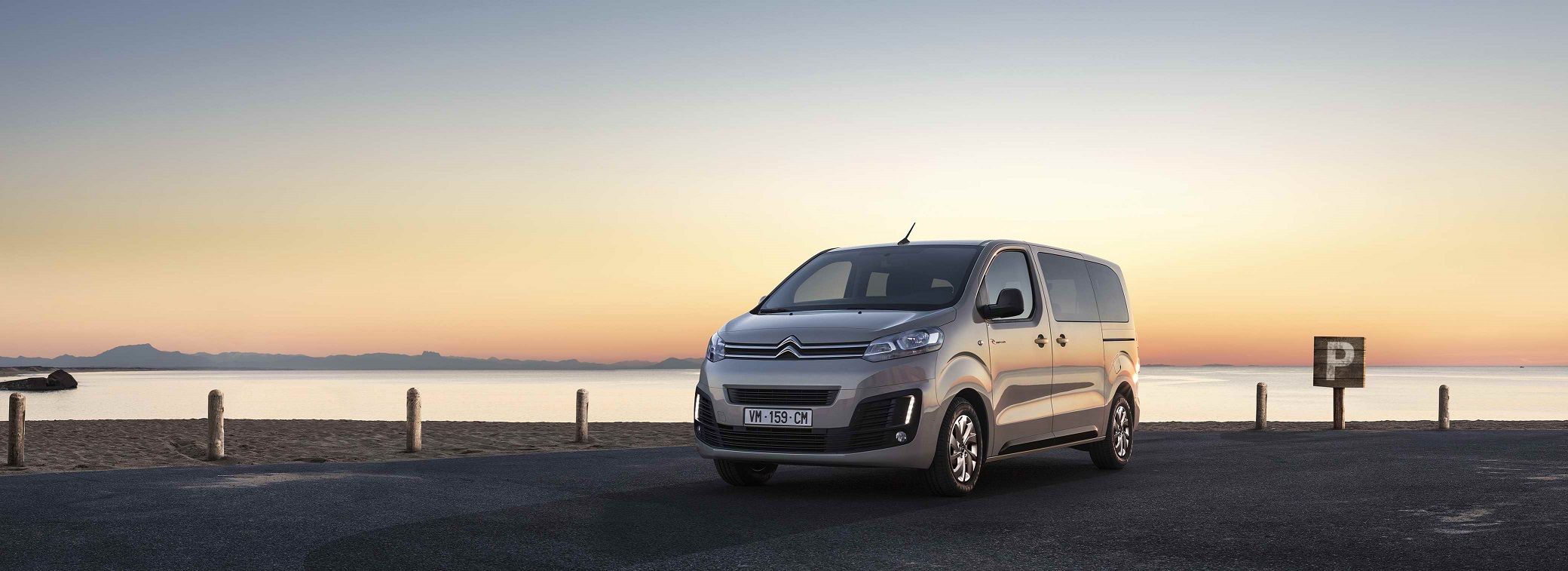 CITROËN LANZA LA SERIE ESPECIAL SPACETOURER RIP CURL CITROËN LANZA LA SERIE ESPECIAL SPACETOURER RIP CURL