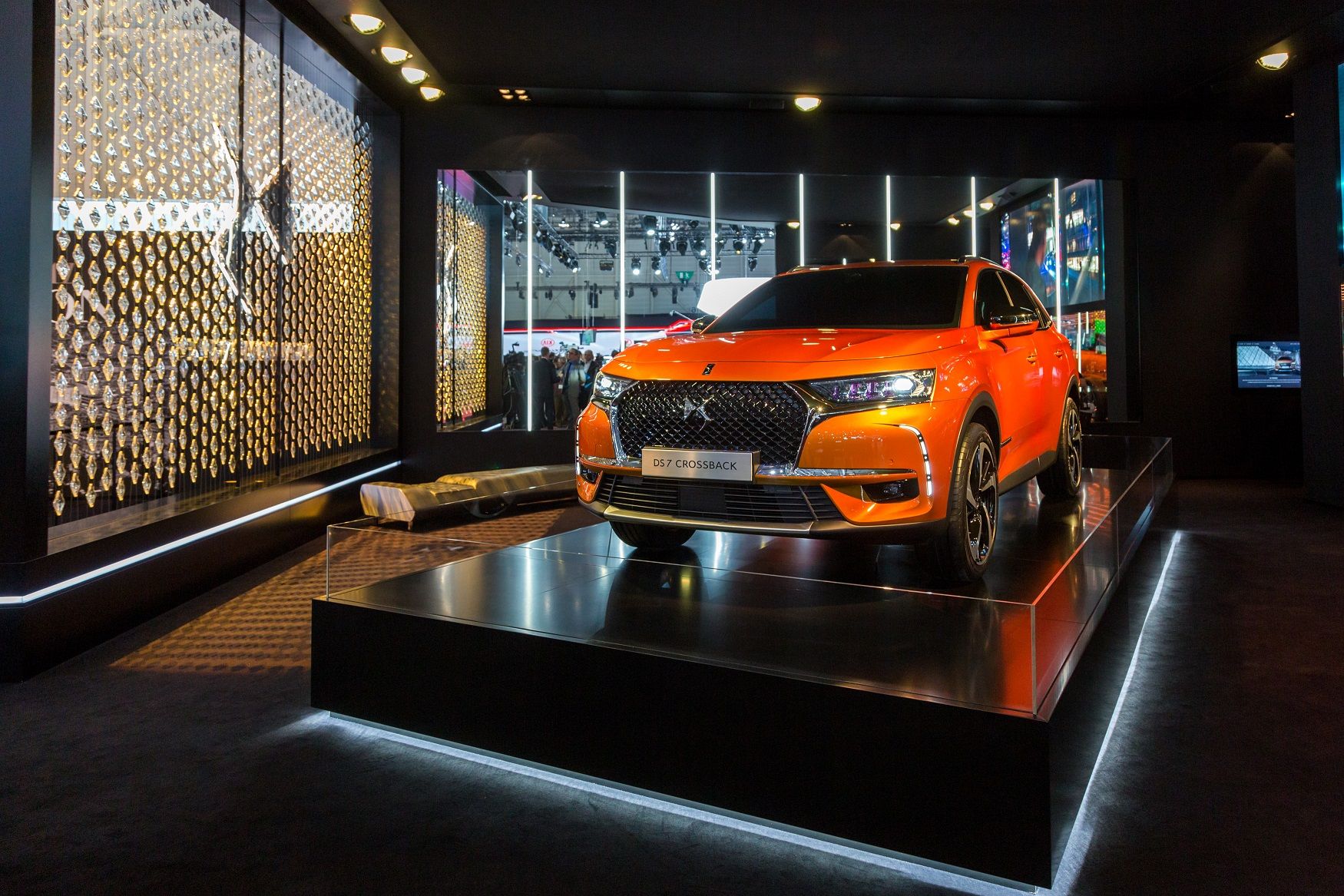EL DS 7 CROSSBACK, REFERENTE DE LA NUEVA ERA DE LA MARCA, SUPERA LOS 1.000 PEDIDOS EN ESPAÑA EL DS 7 CROSSBACK, REFERENTE DE LA NUEVA ERA DE LA MARCA, SUPERA LOS 1.000 PEDIDOS EN ESPAÑA