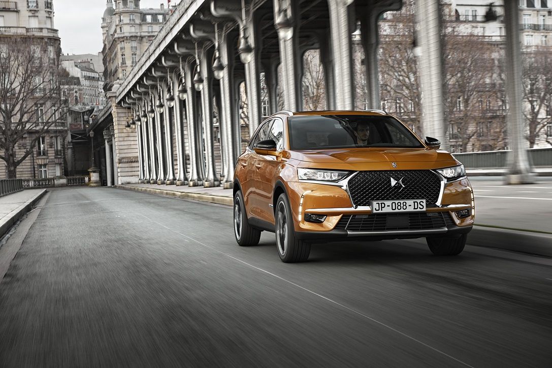 EL DS 7 CROSSBACK ELEGIDO MEJOR SUV COMPACTO POR LOS INTERNAUTAS Y LECTORES DE LOS MEDIOS DE AXEL SPRINGER EN ESPAÑA EL DS 7 CROSSBACK ELEGIDO MEJOR SUV COMPACTO POR LOS INTERNAUTAS Y LECTORES DE LOS MEDIOS DE AXEL SPRINGER EN ESPAÑA