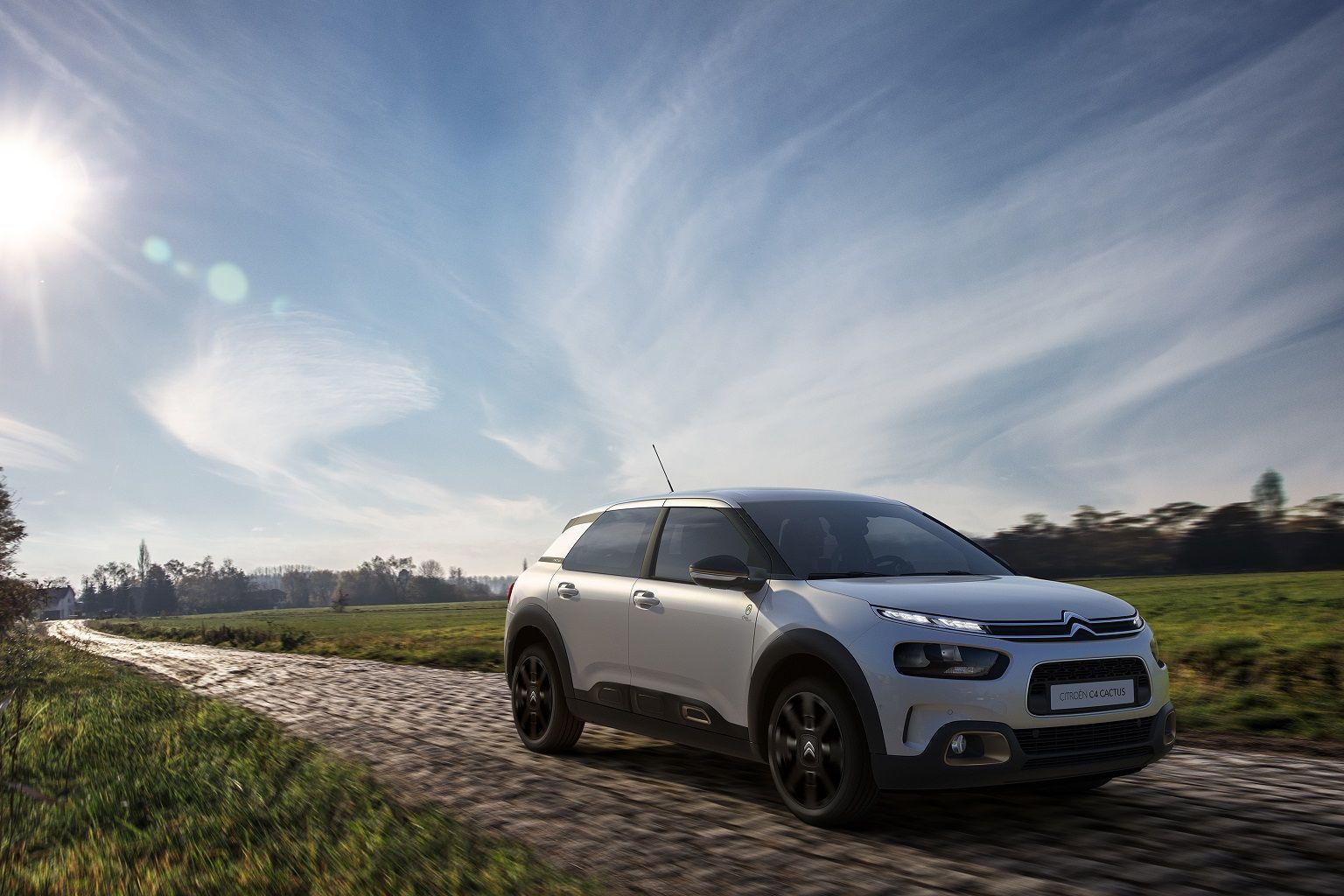 CITROËN CELEBRA 100 AÑOS DE CONFORT CON LA EDICIÓN ESPECIAL ORIGINS EN LA BERLINA CITROËN C4 CACTUS CITROËN CELEBRA 100 AÑOS DE CONFORT CON LA EDICIÓN ESPECIAL ORIGINS EN LA BERLINA CITROËN C4 CACTUS