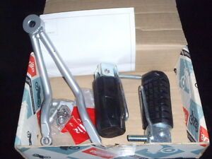 KIT ESTRIBOS PASAJERO APRILIA RS50 KIT ESTRIBOS PASAJERO APRILIA RS50