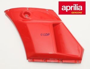 TAPA LATERAL IZQUIERDA APRILIA AF1 125 TAPA LATERAL IZQUIERDA APRILIA AF1 125