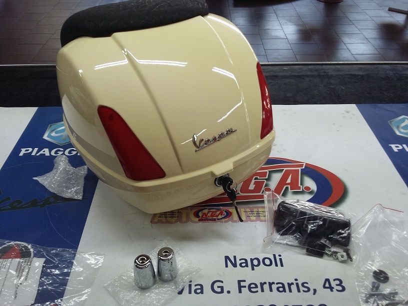 BAUL 42 LITROS VESPA GTS SIENA BAUL 42 LITROS VESPA GTS SIENA
