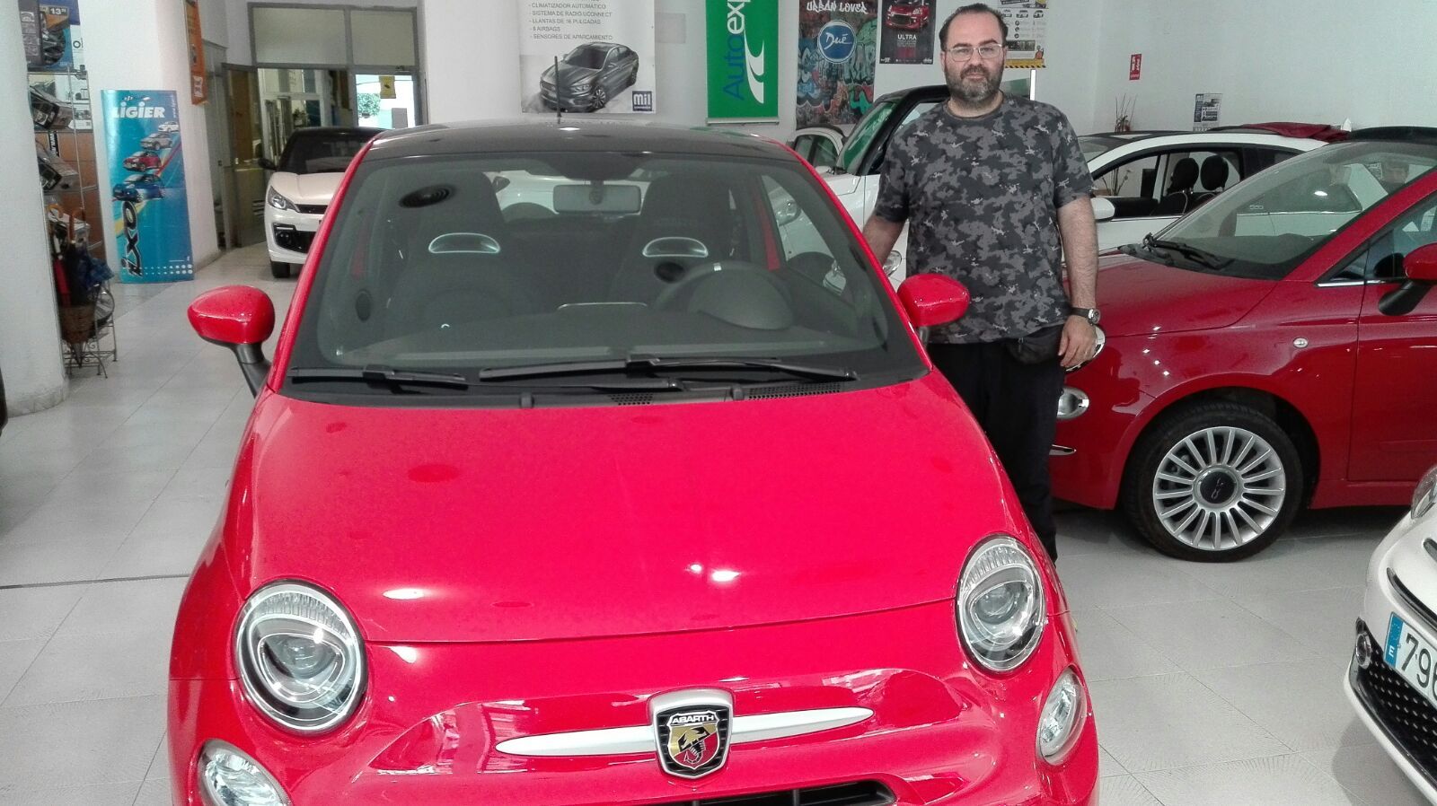 Entrega a Jesús Sevilla de un Abarth 595 Entrega a Jesús Sevilla de un Abarth 595