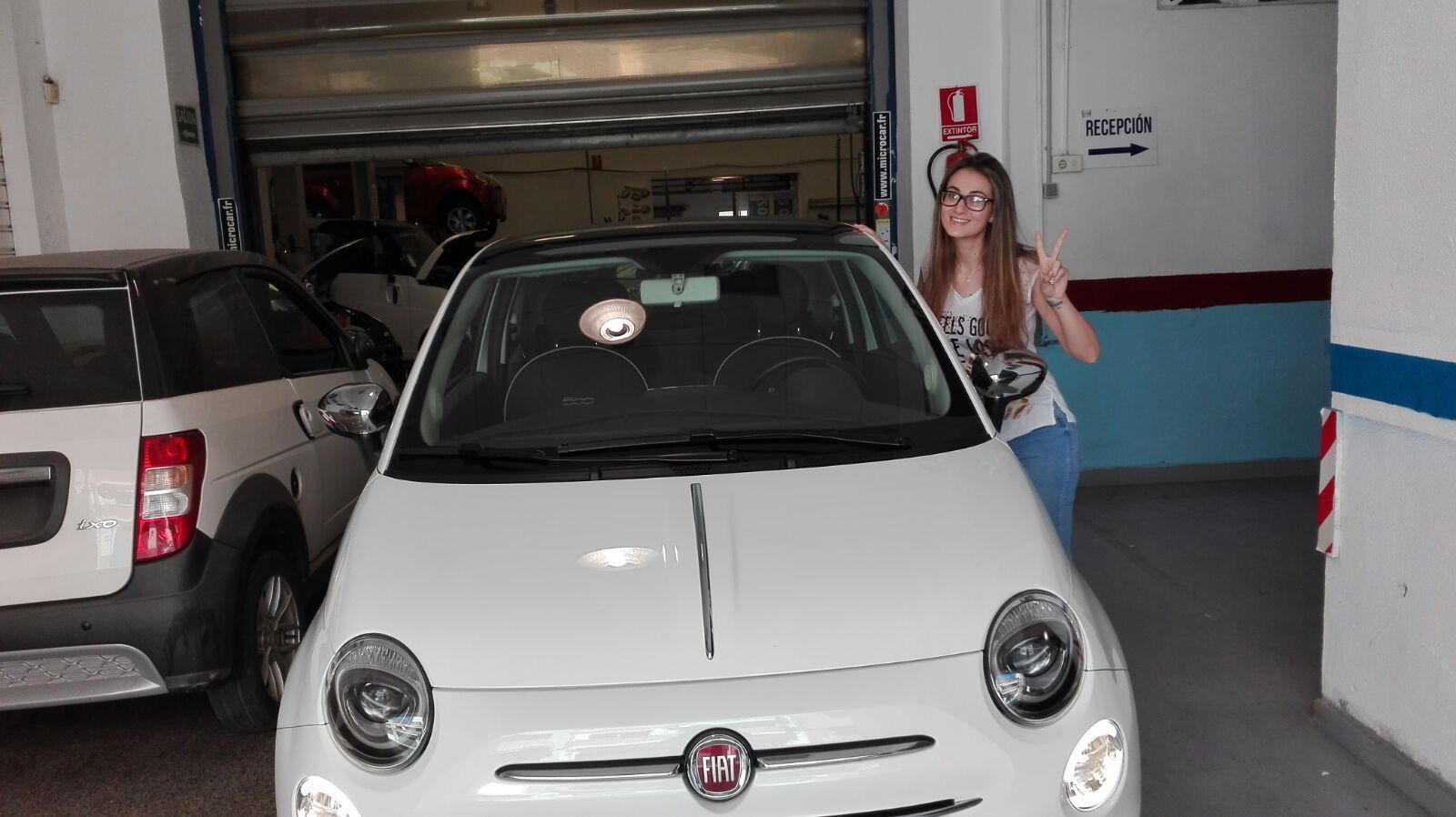 Entrega a Vanesa de un Fiat 500 Entrega a Vanesa de un Fiat 500