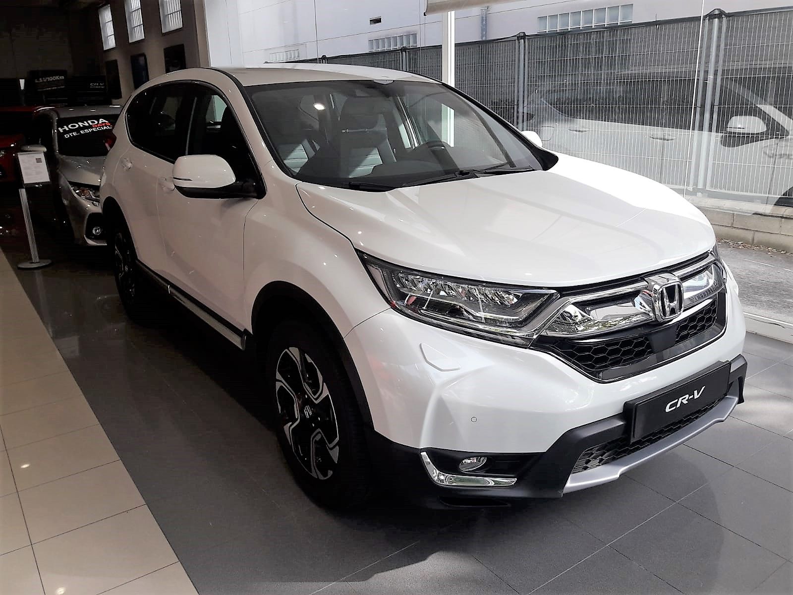 HONDA CR-V ELEGANCE 1.5 i-VTEC 173 CV HONDA CR-V ELEGANCE 1.5 i-VTEC 173 CV