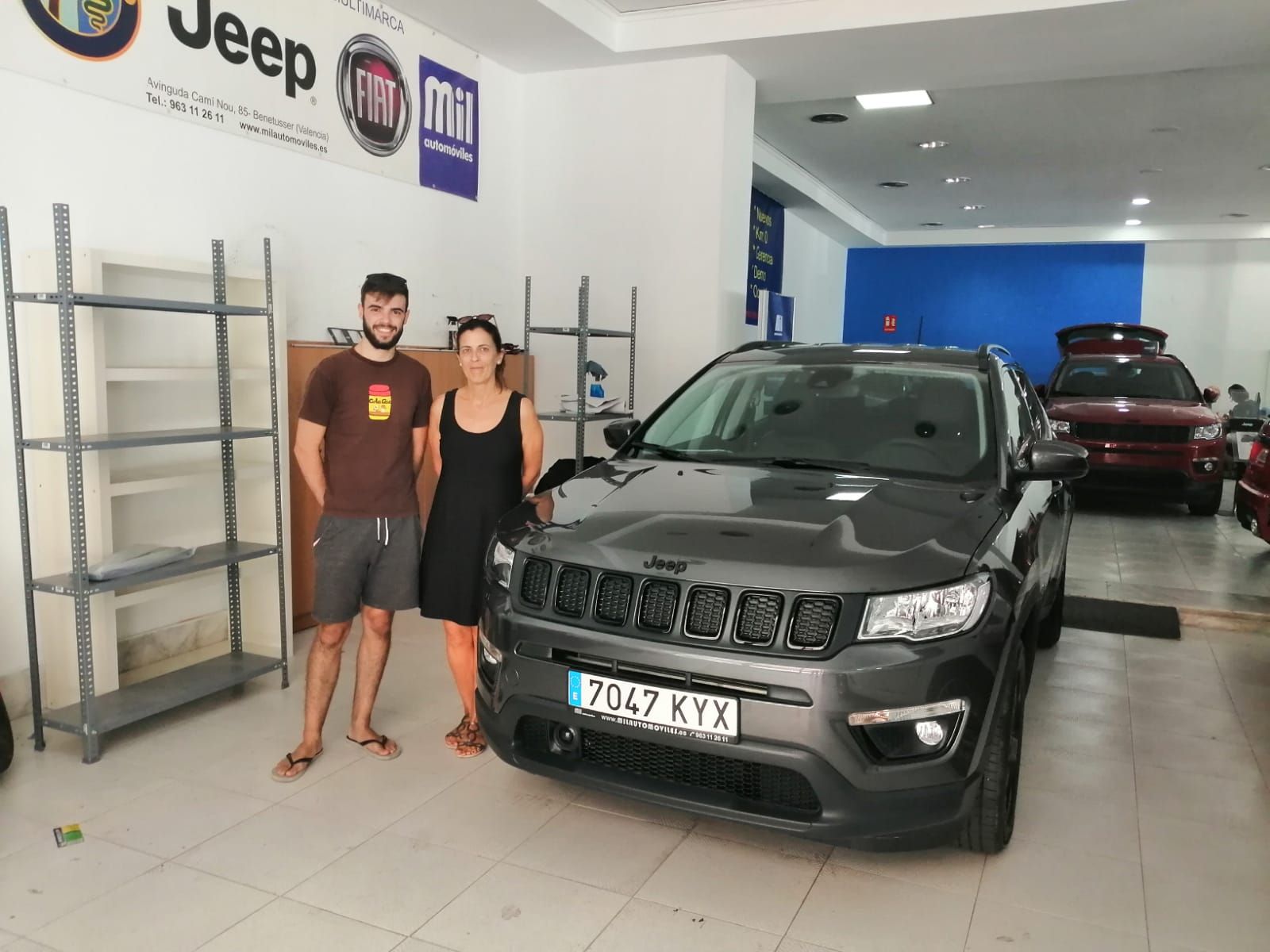 Entrega a Susana y Mario de un Jeep Compass Entrega a Susana y Mario de un Jeep Compass