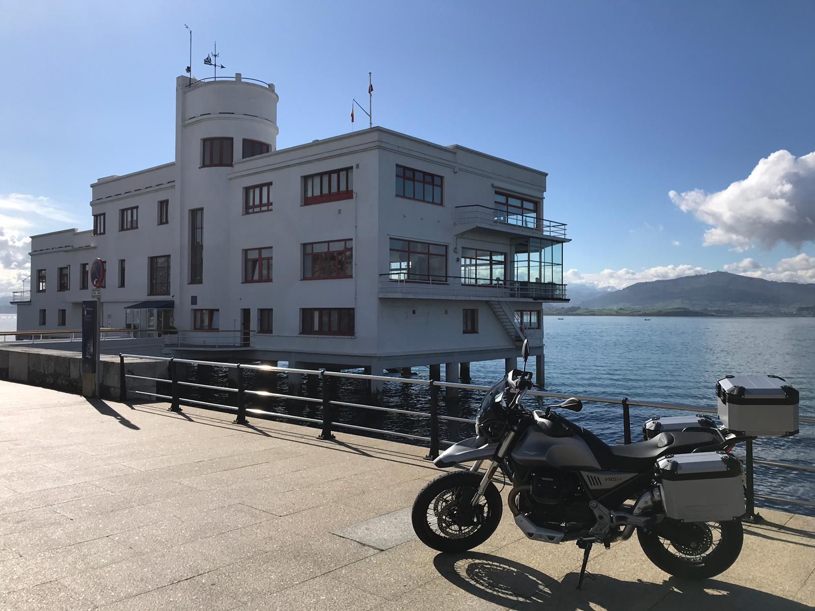 15 y 16 de agosto cerrado 15 y 16 de agosto cerrado
