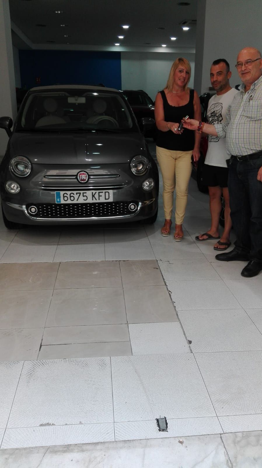 Milautomóviles entrega a Asunción un Fiat 500 Milautomóviles entrega a Asunción un Fiat 500
