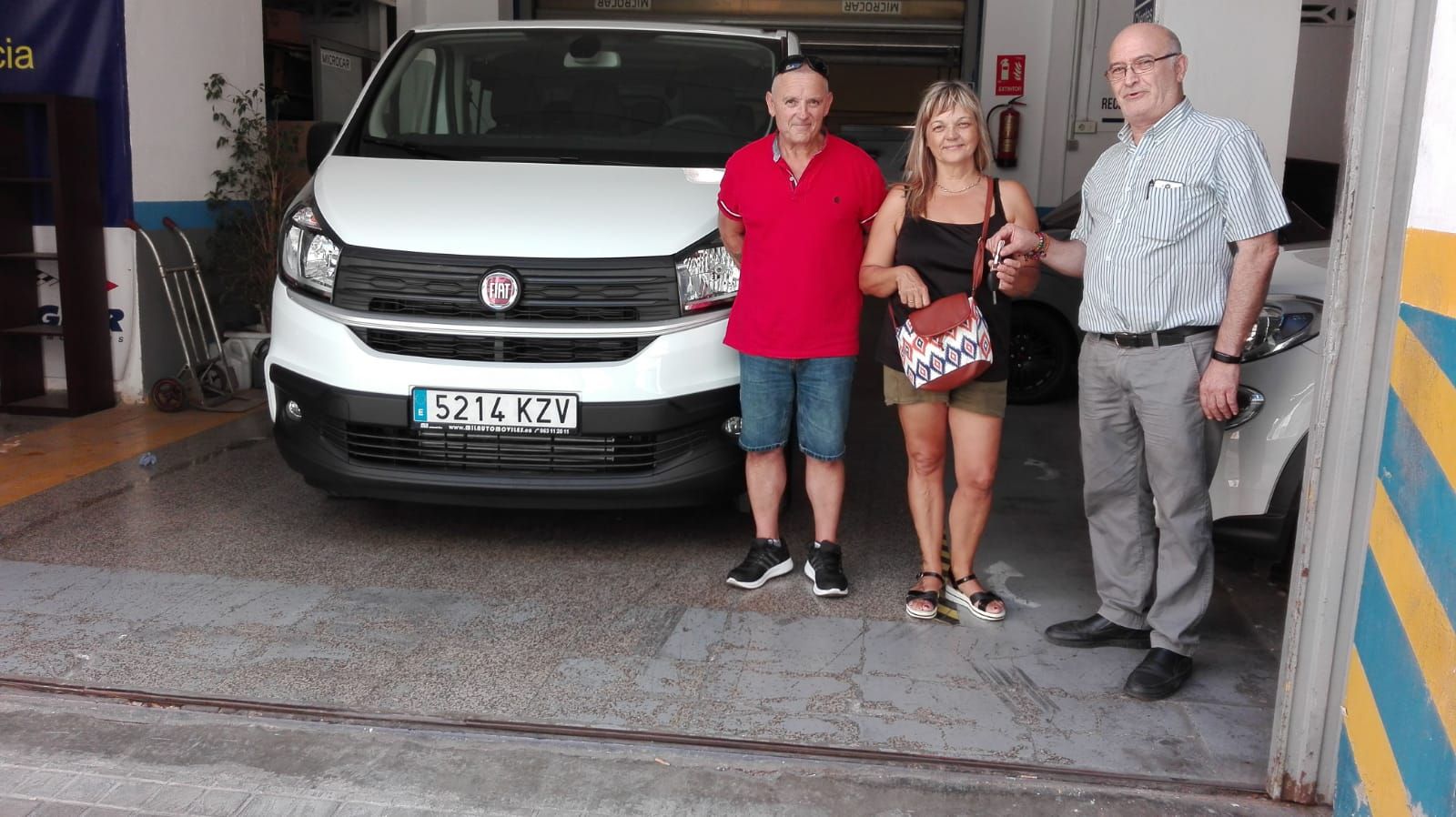 Milautomóviles entrega a Pilar y Roberto un Fiat Talento Milautomóviles entrega a Pilar y Roberto un Fiat Talento