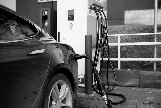 La sombra tóxica del coche eléctrico: ¿quién va a reciclar esa montaña de pilas? La sombra tóxica del coche eléctrico: ¿quién va a reciclar esa montaña de pilas?