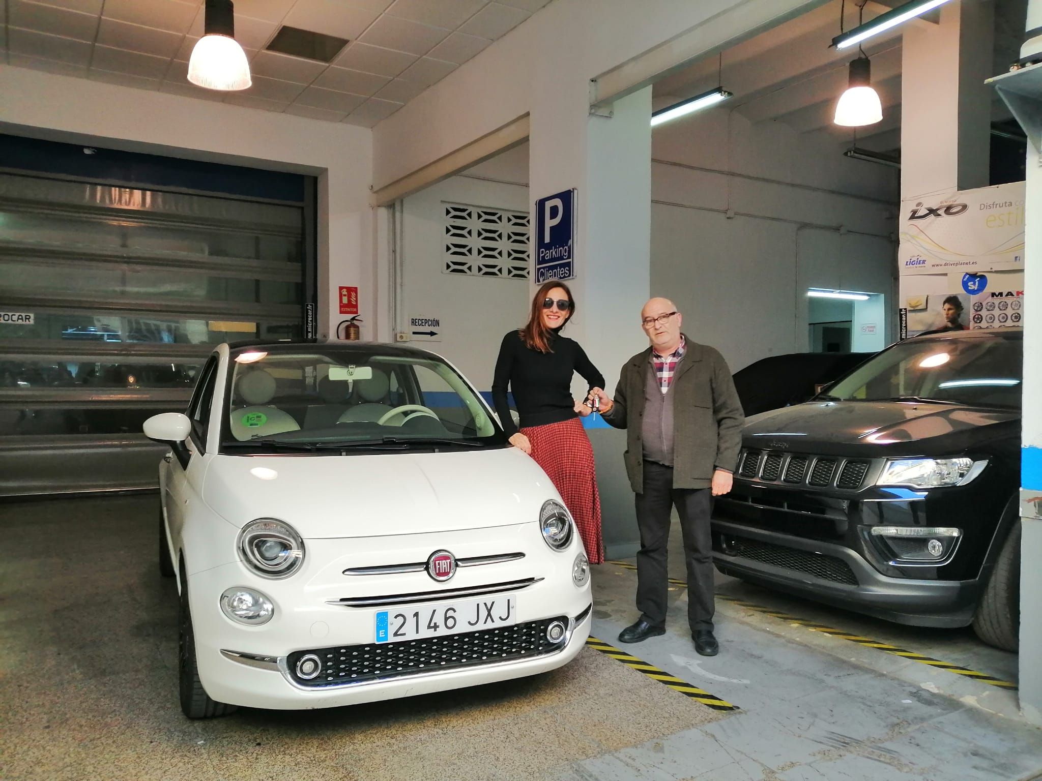 Milautomóviles entrega a Maite un Fiat 500 Milautomóviles entrega a Maite un Fiat 500