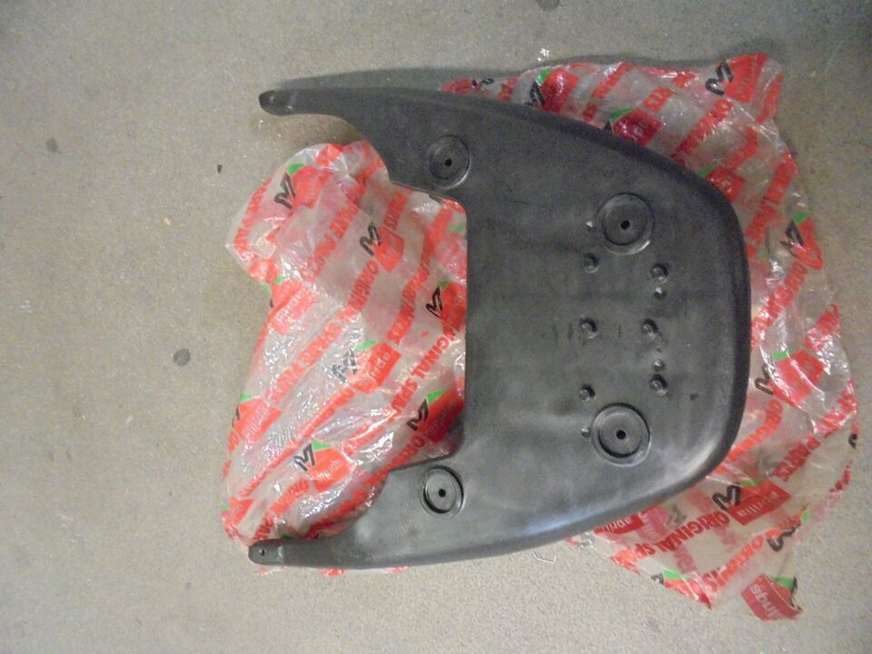 SOPORTE MALETA APRILIA AMICO 50 SOPORTE MALETA APRILIA AMICO 50