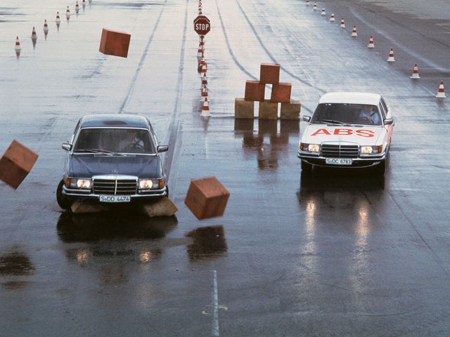 12 inventos que revolucionaron el automóvil 12 inventos que revolucionaron el automóvil