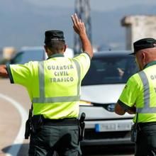 El PNV expulsa a la Guardia Civil de Tráfico de Navarra gracias al PSOE. El PNV expulsa a la Guardia Civil de Tráfico de Navarra gracias al PSOE.