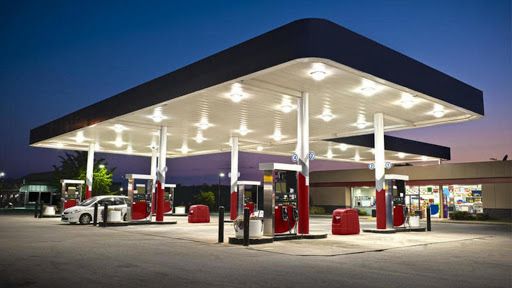 Las gasolineras de supermercado, ¿son malas para mi coche? ¿Por qué son más baratas? Las gasolineras de supermercado, ¿son malas para mi coche? ¿Por qué son más baratas?