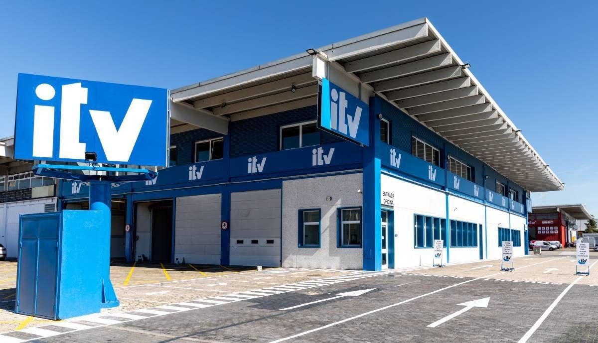 El Gobierno suspende los plazos para pasar la ITV mientras dure el estado de alarma El Gobierno suspende los plazos para pasar la ITV mientras dure el estado de alarma