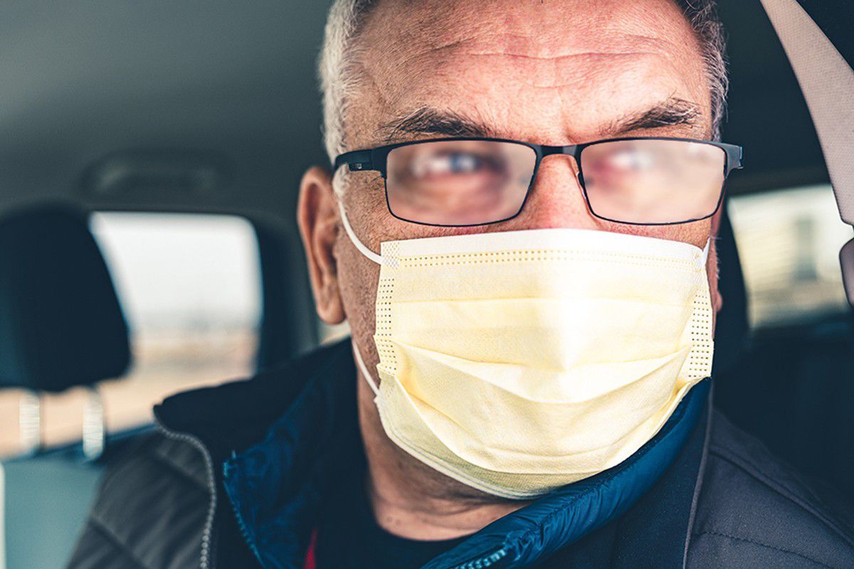 CONDUCIR CON MASCARILLA EN LA DESESCALADA: CINCO CONSEJOS PARA NO SUFRIR EN EL INTENTO CONDUCIR CON MASCARILLA EN LA DESESCALADA: CINCO CONSEJOS PARA NO SUFRIR EN EL INTENTO