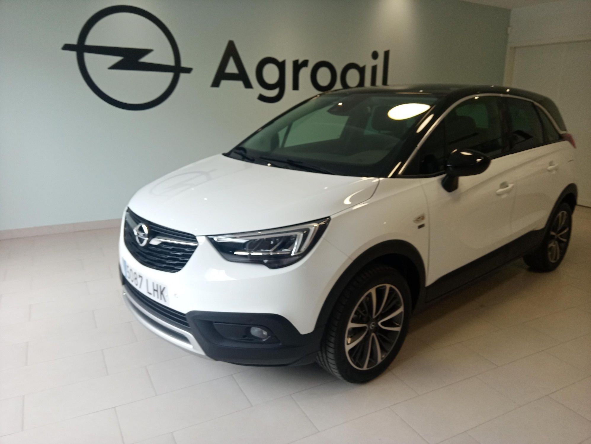 OPEL CROSSLAND X 1.2 110 CV GASOLINA CON POCOS KMS. OPEL CROSSLAND X 1.2 110 CV GASOLINA CON POCOS KMS.