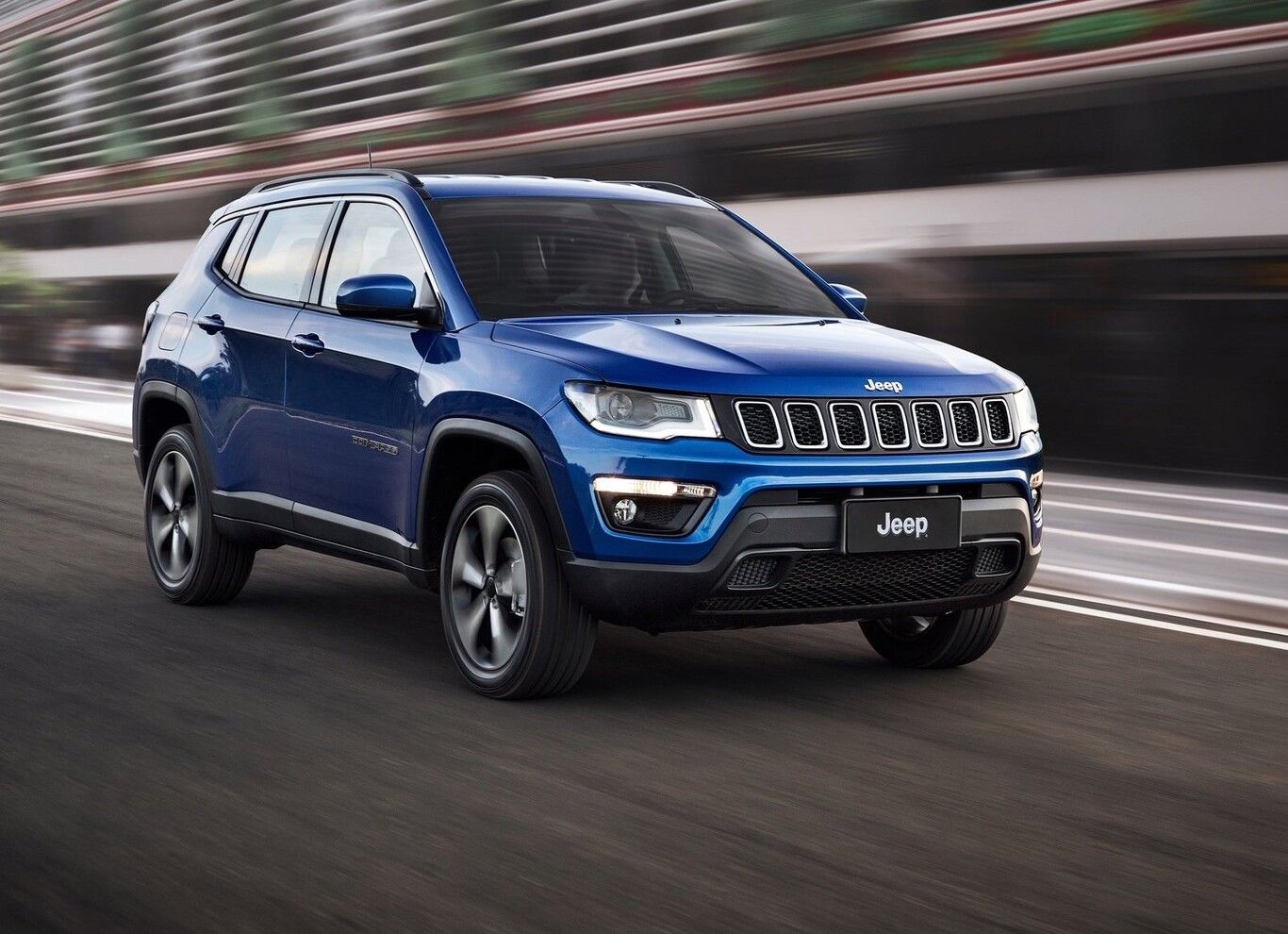 Jeep prepara un SUV de 7 plazas en Brasil. Jeep prepara un SUV de 7 plazas en Brasil.