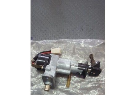 LLAVE DE CONTACTO ITALJET PISTA LLAVE DE CONTACTO ITALJET PISTA