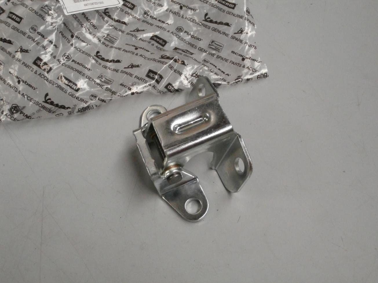 BISAGRA PUERTA DELANTERA DERECHA PIAGGIO PORTER BISAGRA PUERTA DELANTERA DERECHA PIAGGIO PORTER