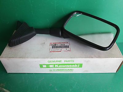 RETROVISOR DERECHO NEGRO KAWASAKI ZX600R RETROVISOR DERECHO NEGRO KAWASAKI ZX600R
