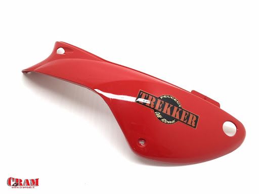 CARENADO TRASERO DERECHO ROJO PEUGEOT TREKKER CARENADO TRASERO DERECHO ROJO PEUGEOT TREKKER