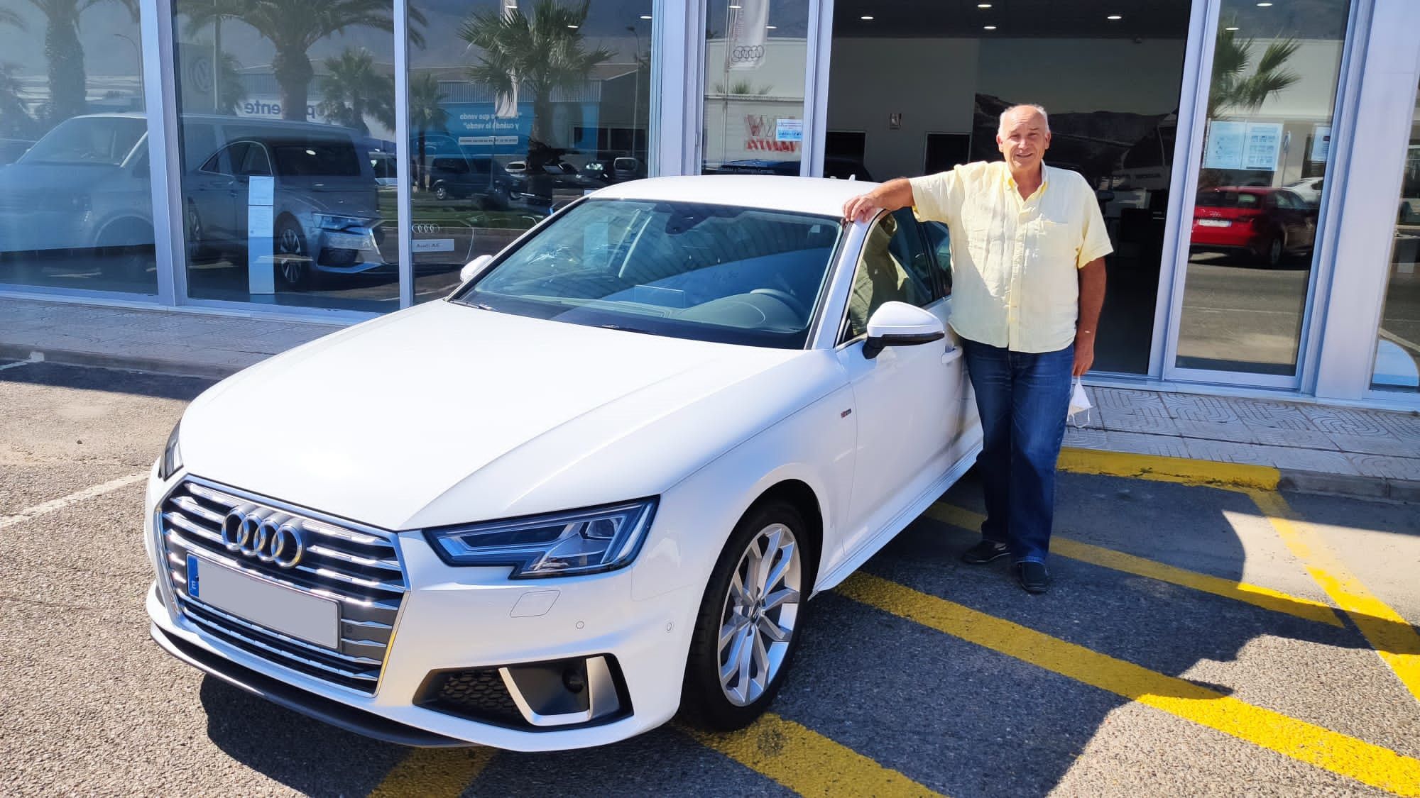 Entrega Audi A4 a Rafael Entrega Audi A4 a Rafael