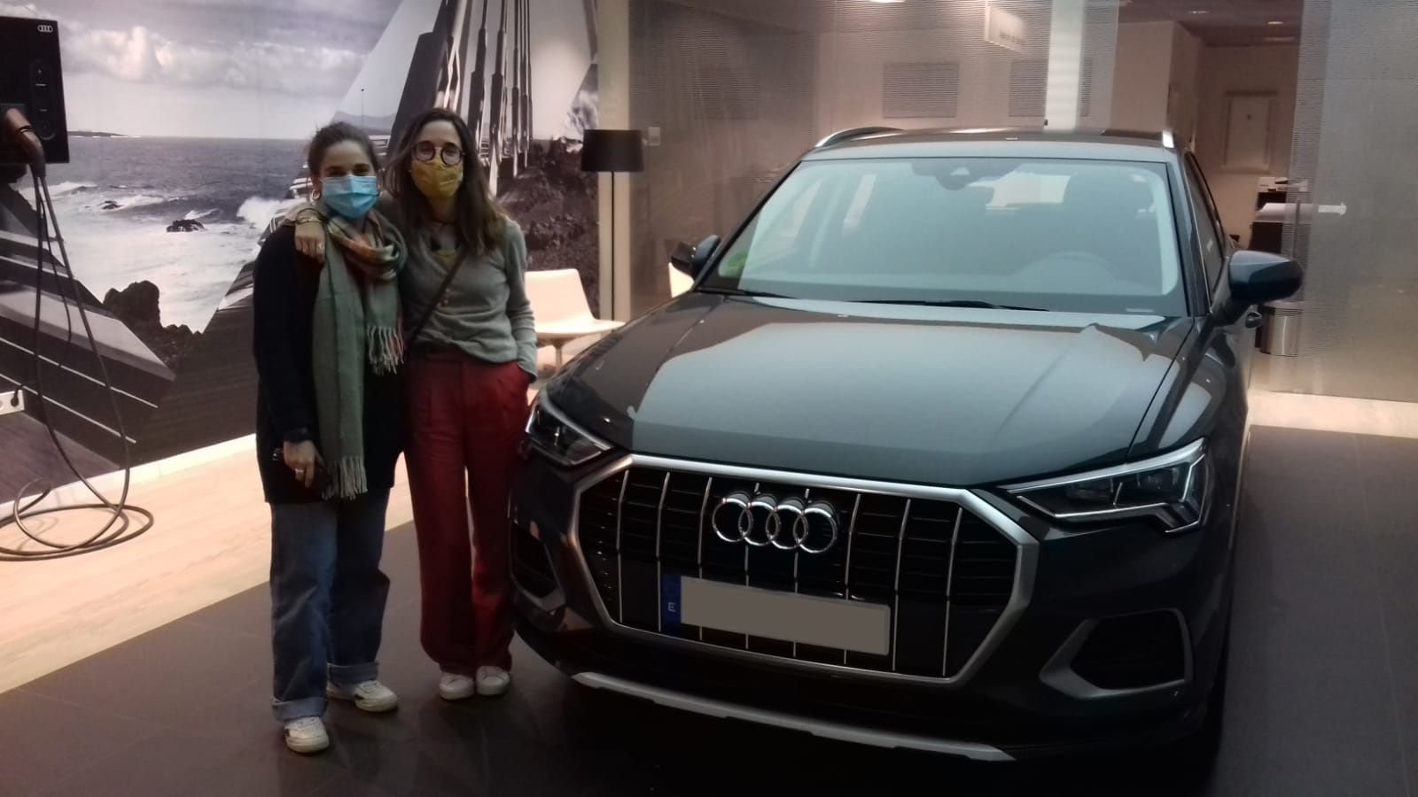 Entrega Audi Q3 a Laura Entrega Audi Q3 a Laura