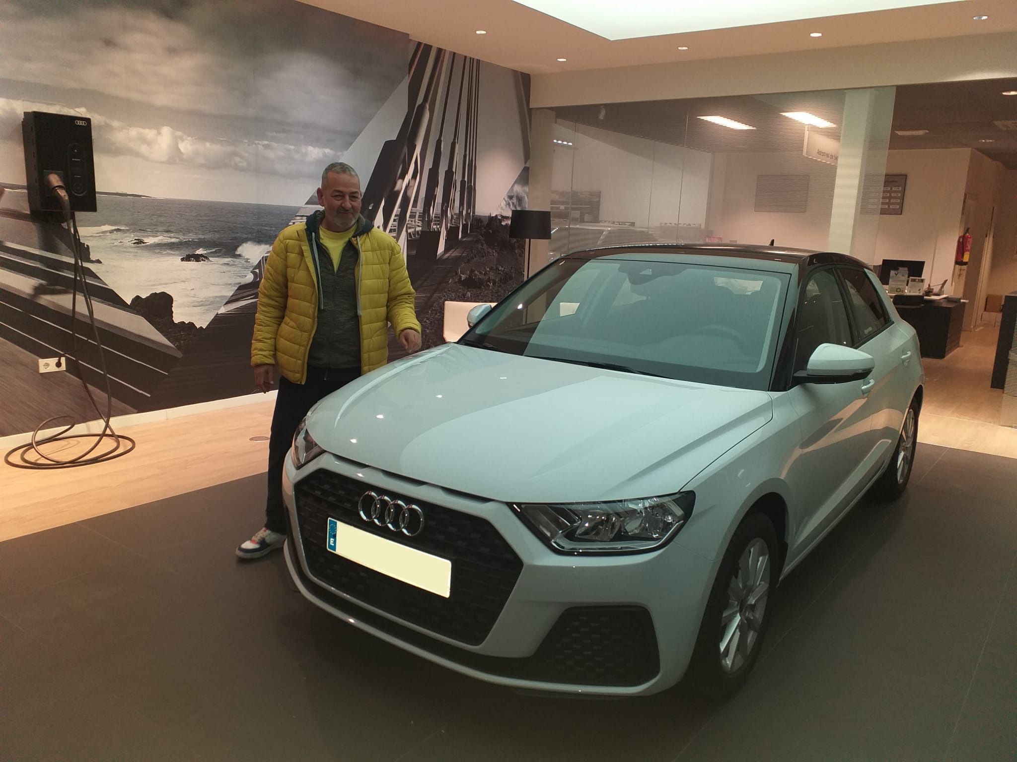 Entrega Audi A1 Sportback a Adrián Entrega Audi A1 Sportback a Adrián