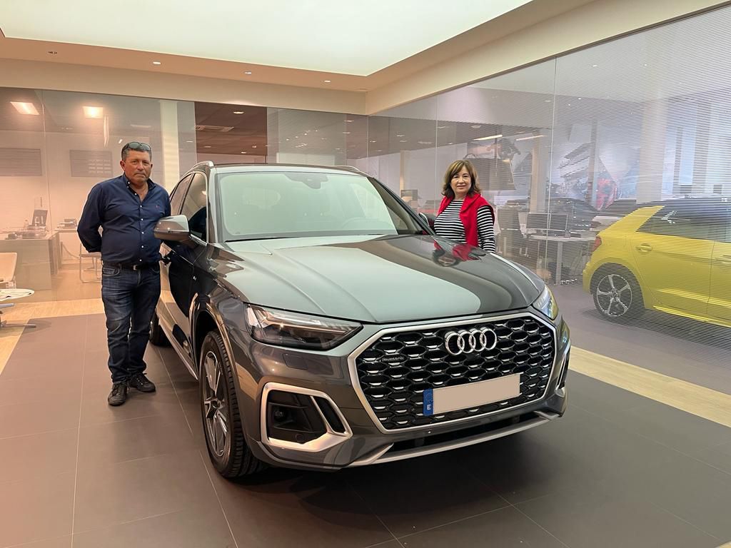 Entrega Audi Q5 Sportback a Magdalena Entrega Audi Q5 Sportback a Magdalena