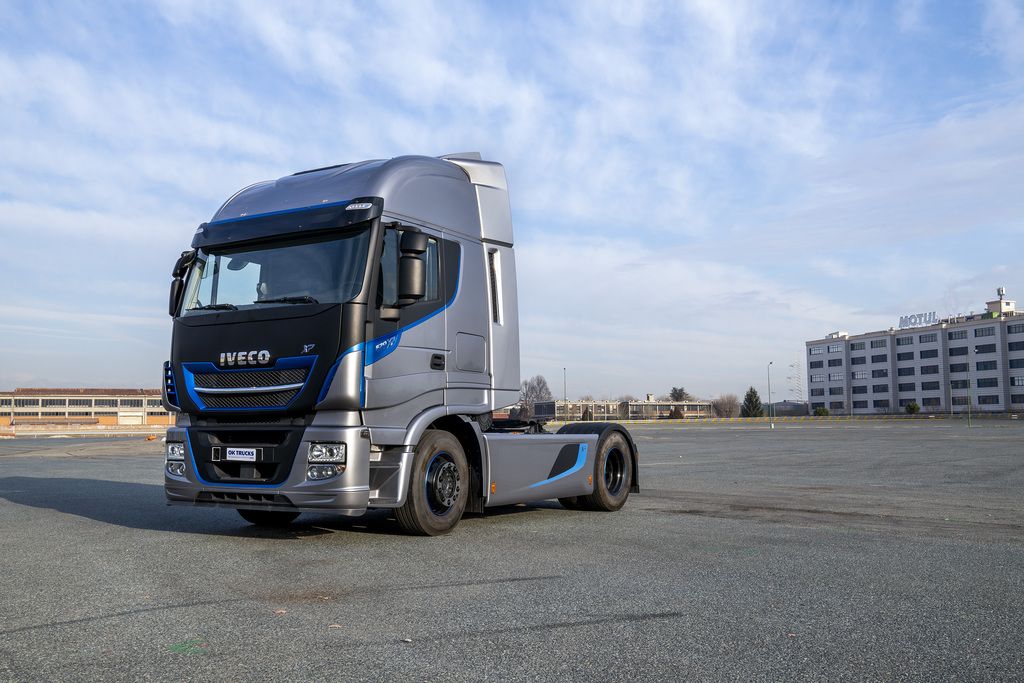 Flexibilidad y ahorro: nuestros camiones seminuevos con el estándar de OK TRUCKS Flexibilidad y ahorro: nuestros camiones seminuevos con el estándar de OK TRUCKS